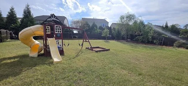 $749,900 | 1116 Trotter Bluffs Drive, Holly Springs, NC 27540