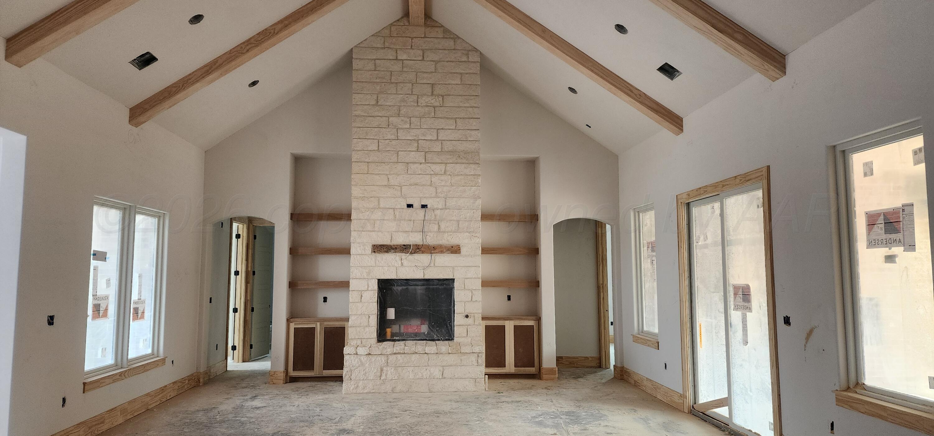 1104 Herring Ranch Road Amarillo, TX 79124 - Photo 5 of 12 Living Rm