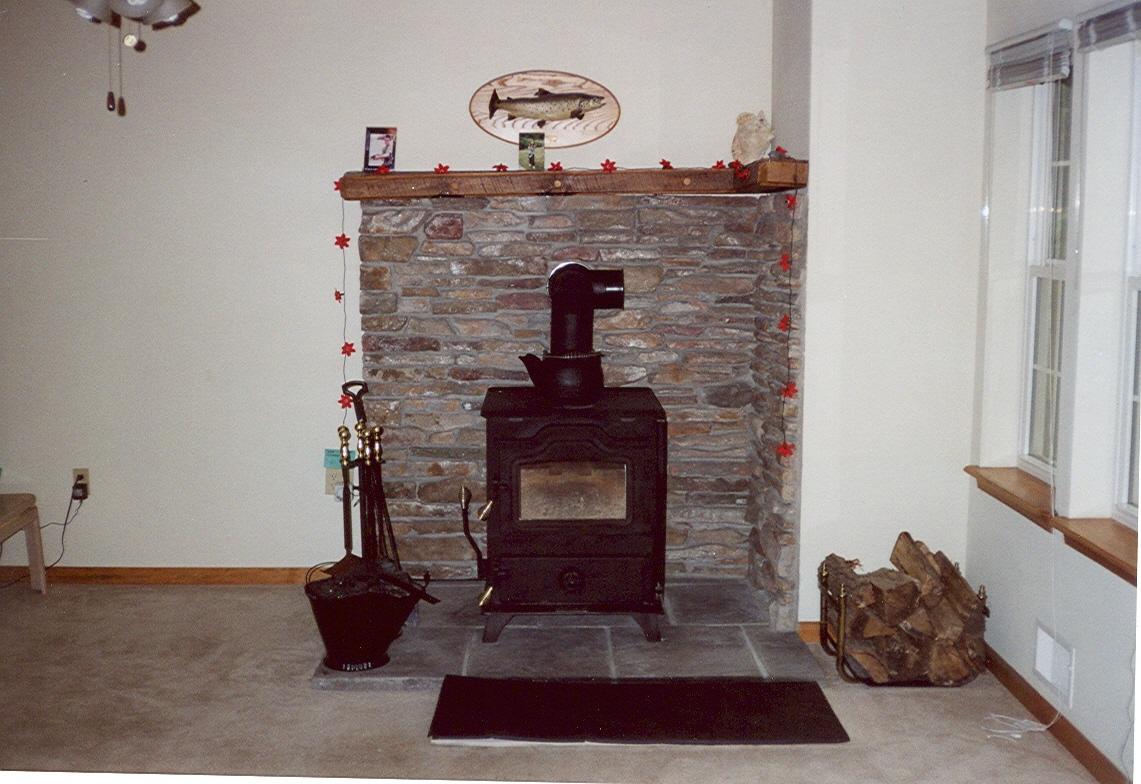30 Ralph Samuel Boulevard Kunkletown, PA 18058 - Photo 6 of 8 stove 2