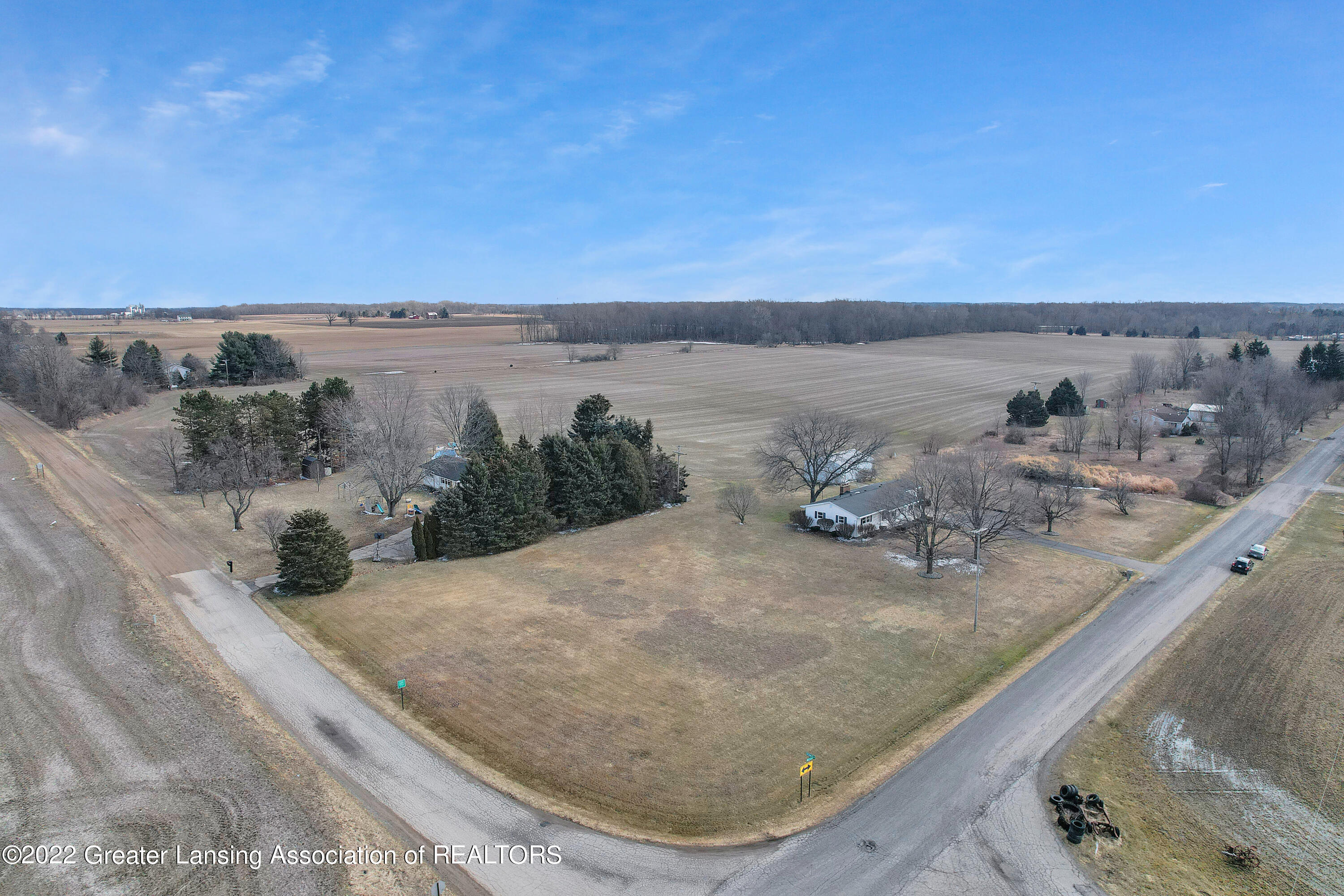 984 North Meech Road Williamston, MI 48895 - Photo 10 of 31 Photo_1080361015_DJI_55_jpg_6673293_0_20