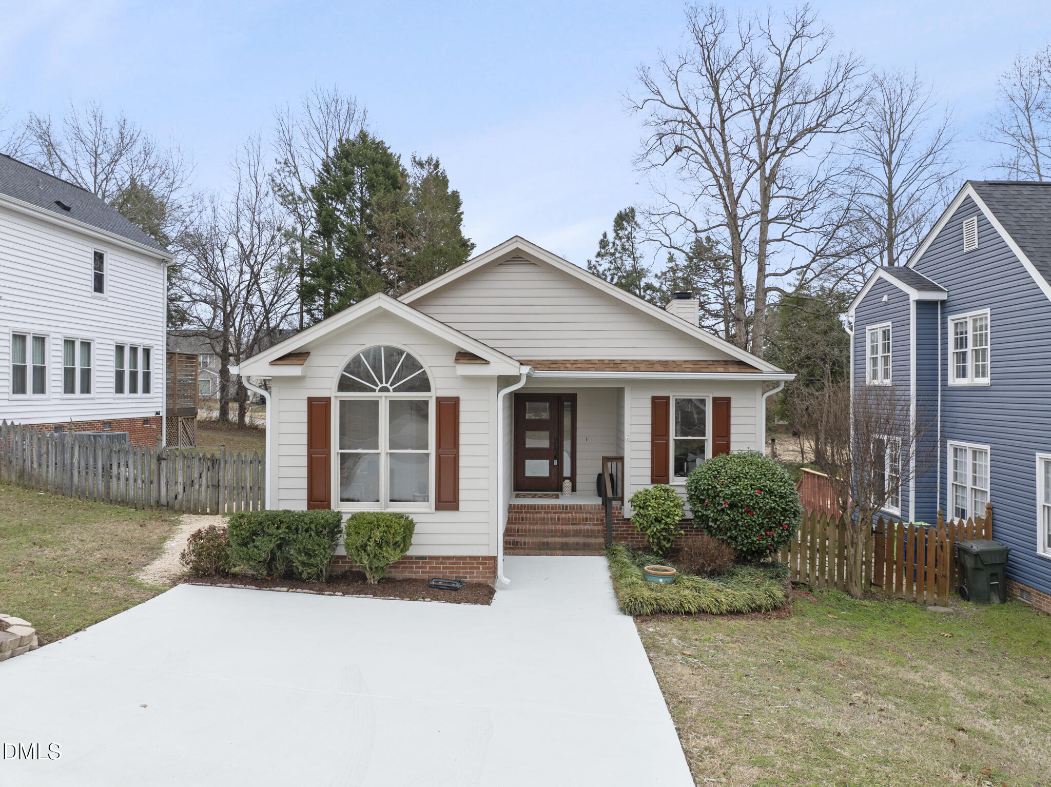 1944 Talamore Court Raleigh, NC 27604 - Photo 2 of 30 a front view of a house with garden