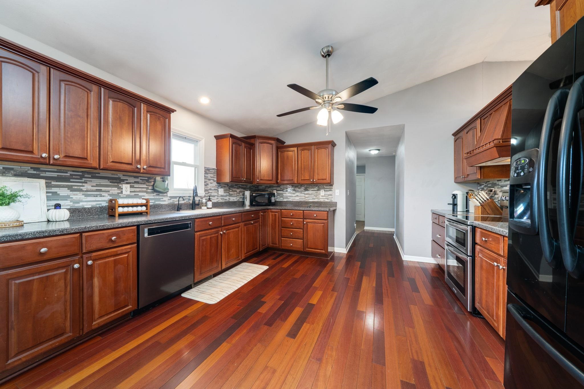 5380 Steward Road Rockford, IL 61101 - Photo 13 of 60