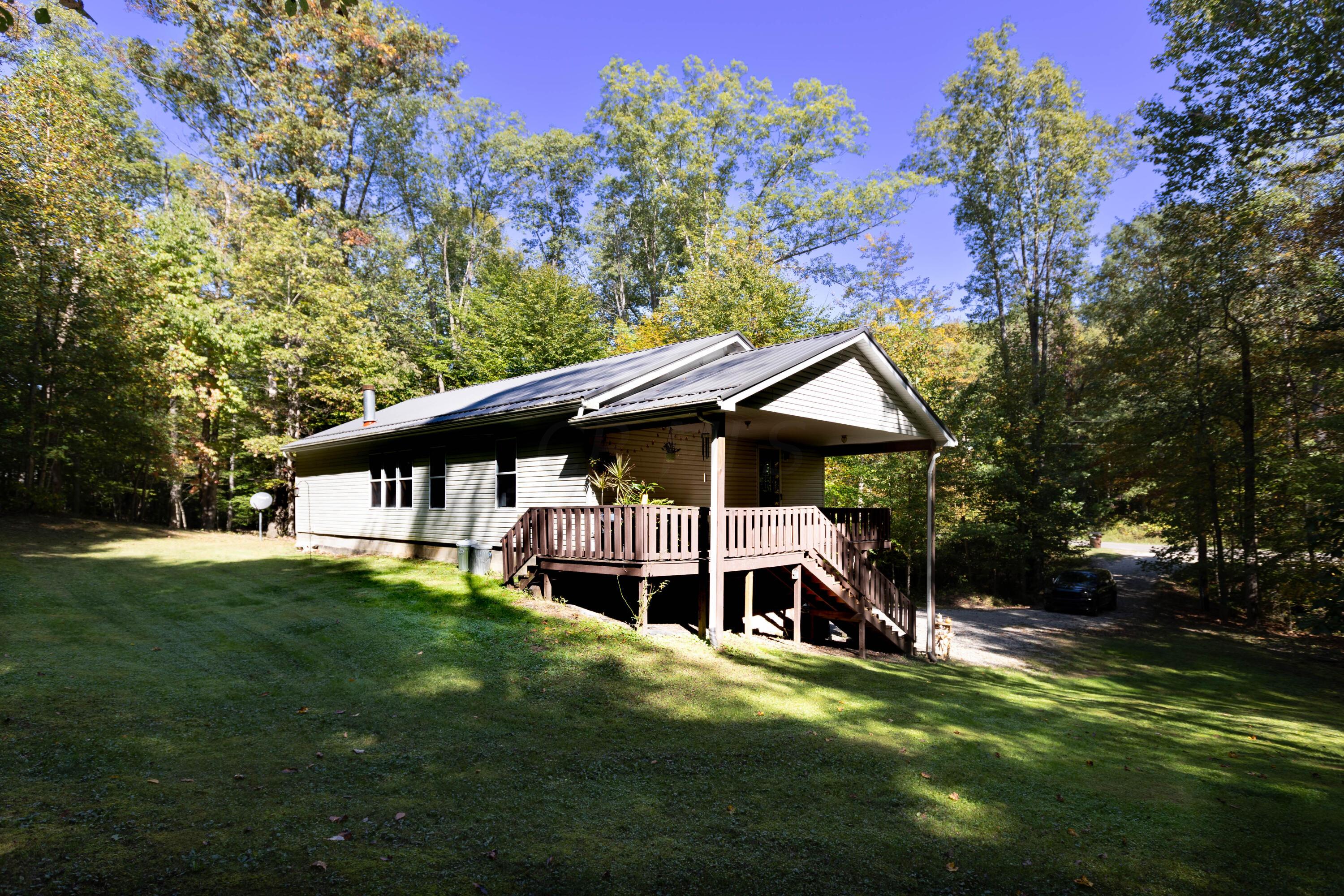 491 Limerick Road Jackson, OH 45640 - Photo 2 of 17 2. side