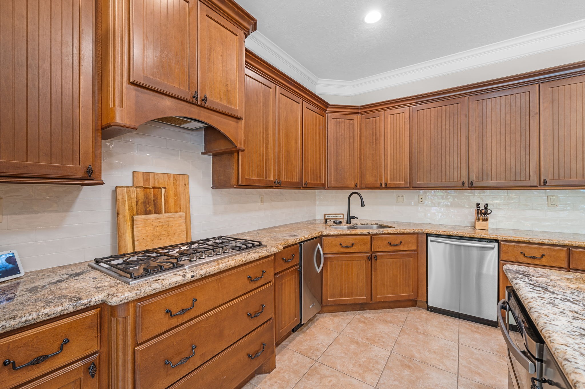 3922 Waterbend Cove Spring, TX 77386 - Photo 14 of 42