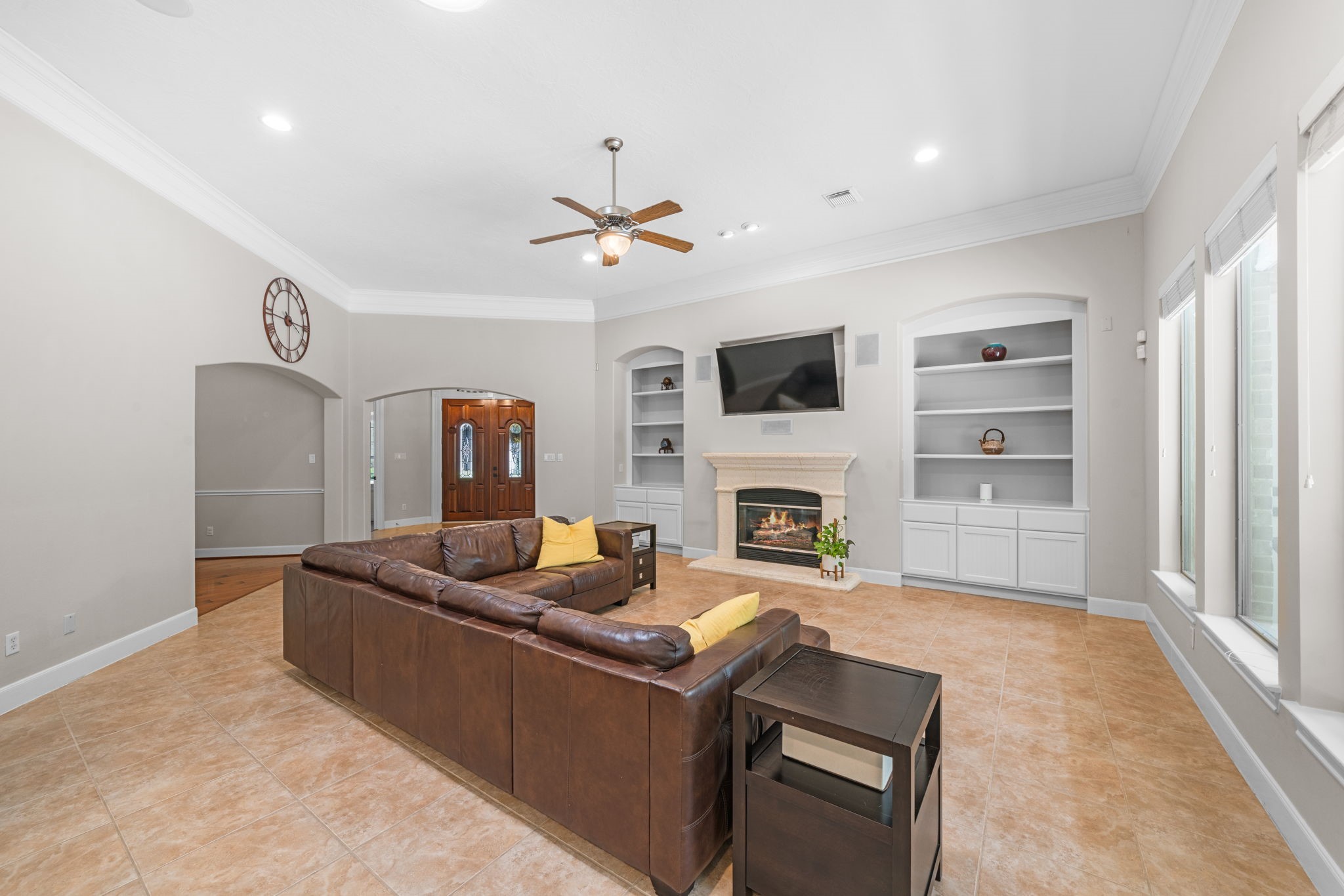 3922 Waterbend Cove Spring, TX 77386 - Photo 15 of 42 Living room overlooking the backyard with natural light flowing in.