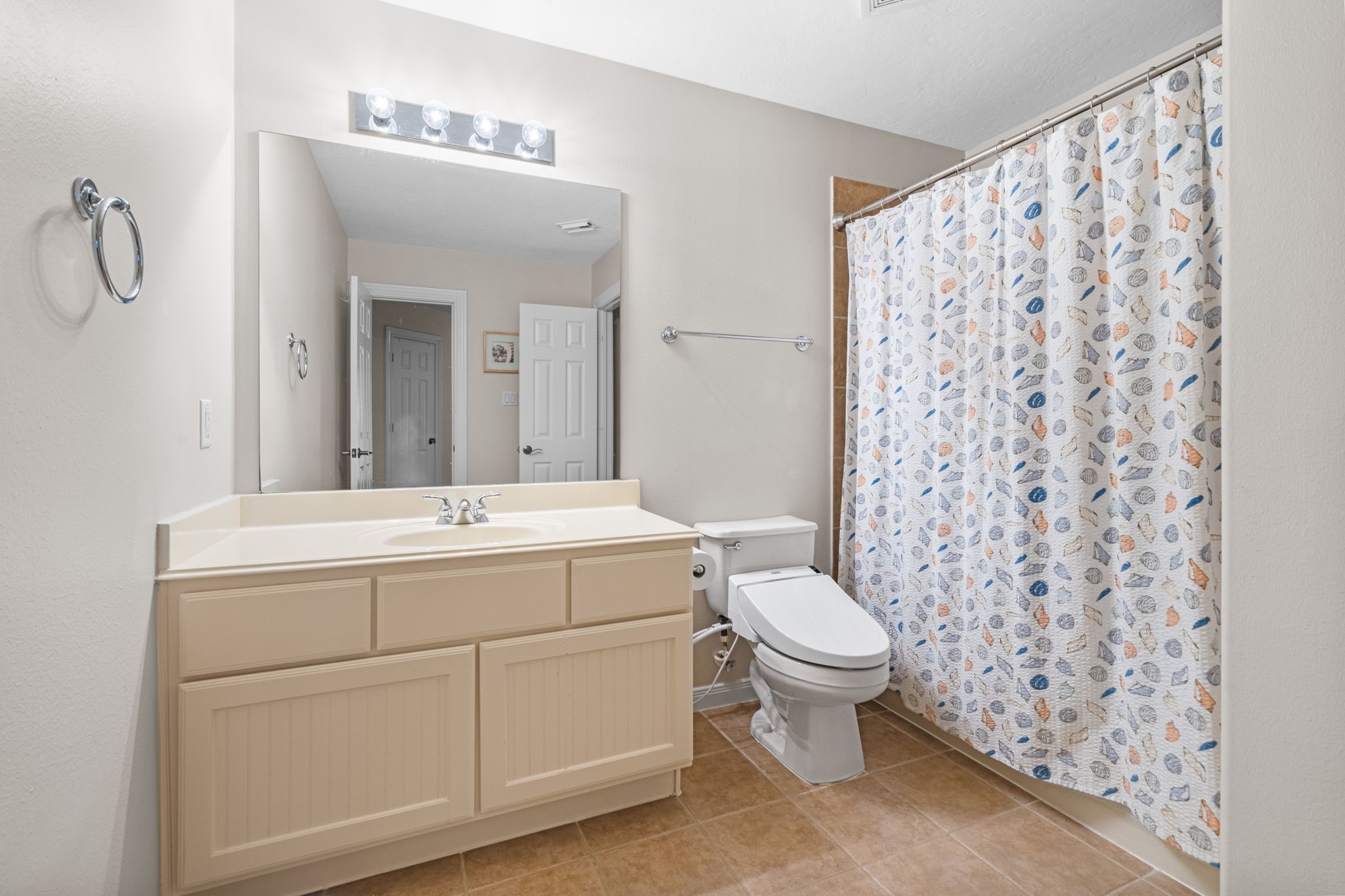 3922 Waterbend Cove Spring, TX 77386 - Photo 29 of 42 Full bathroom upstairs.