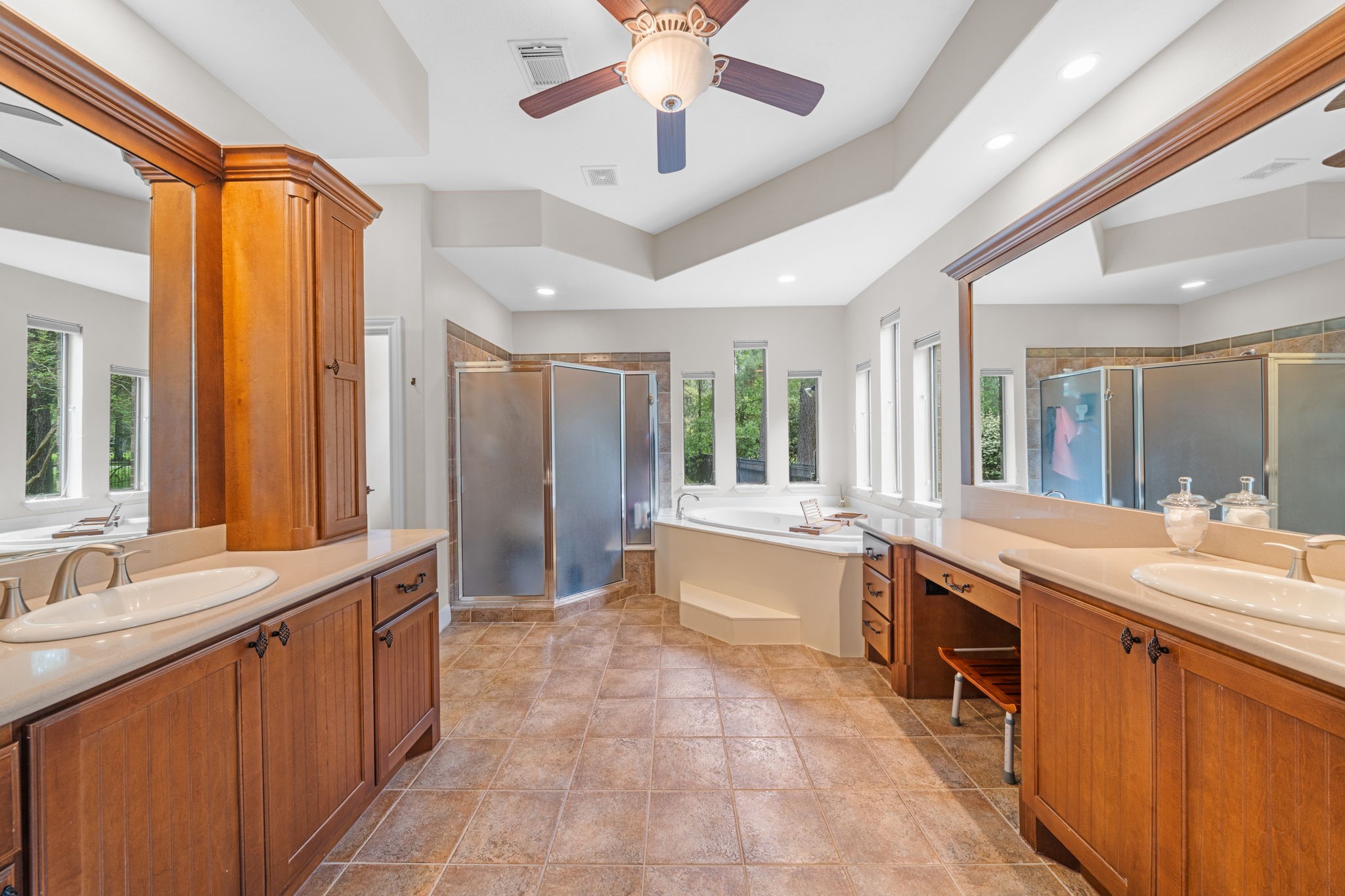 3922 Waterbend Cove Spring, TX 77386 - Photo 6 of 42 Primary bathroom consists of a jetted tub, double sinks, and walk-in closet.