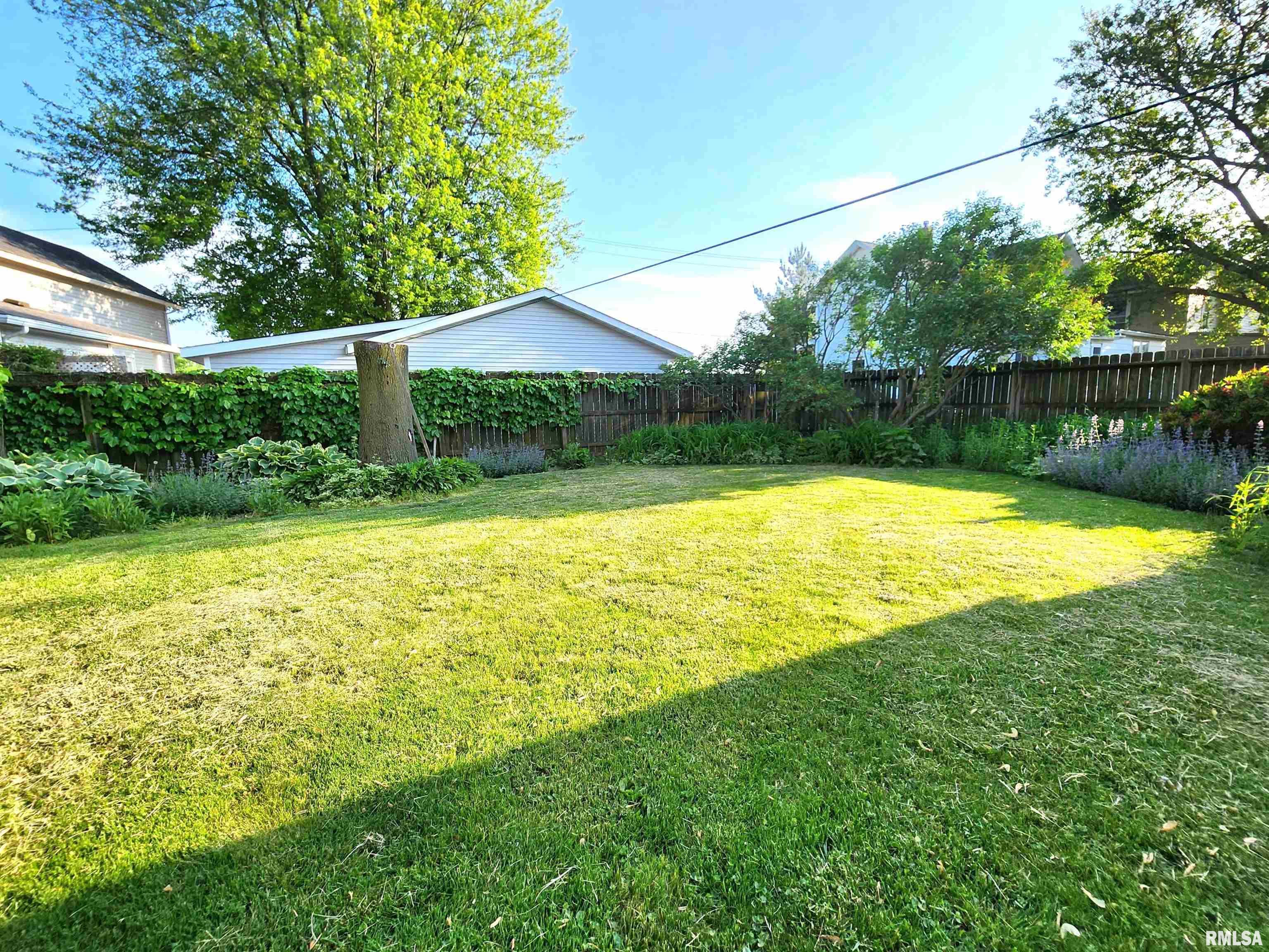 109 North Spring Street Geneseo, IL 61254 - Photo 21 of 23 Gallery Image 21