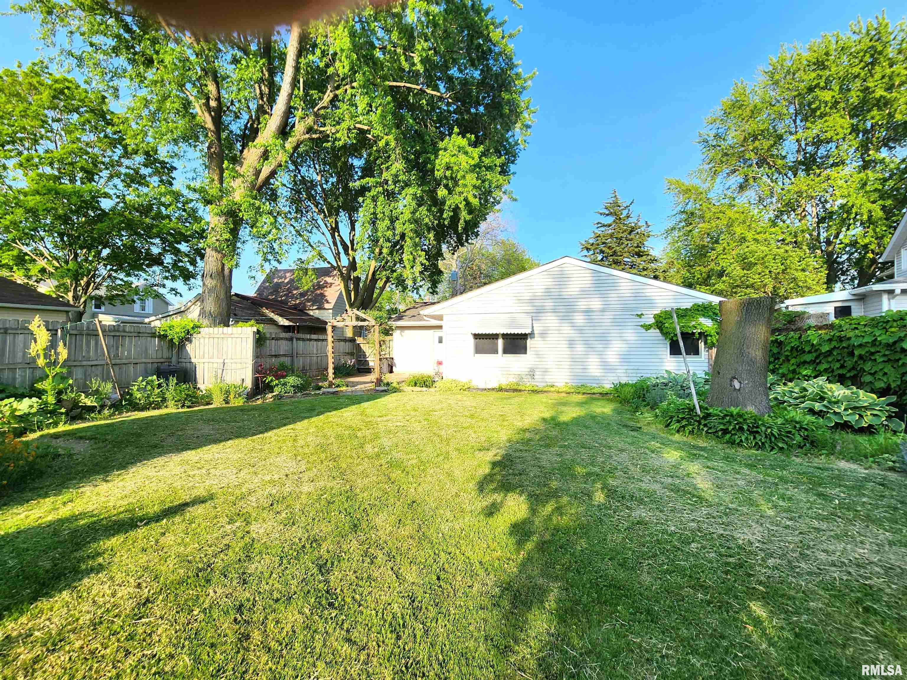 109 North Spring Street Geneseo, IL 61254 - Photo 23 of 23 Gallery Image 23