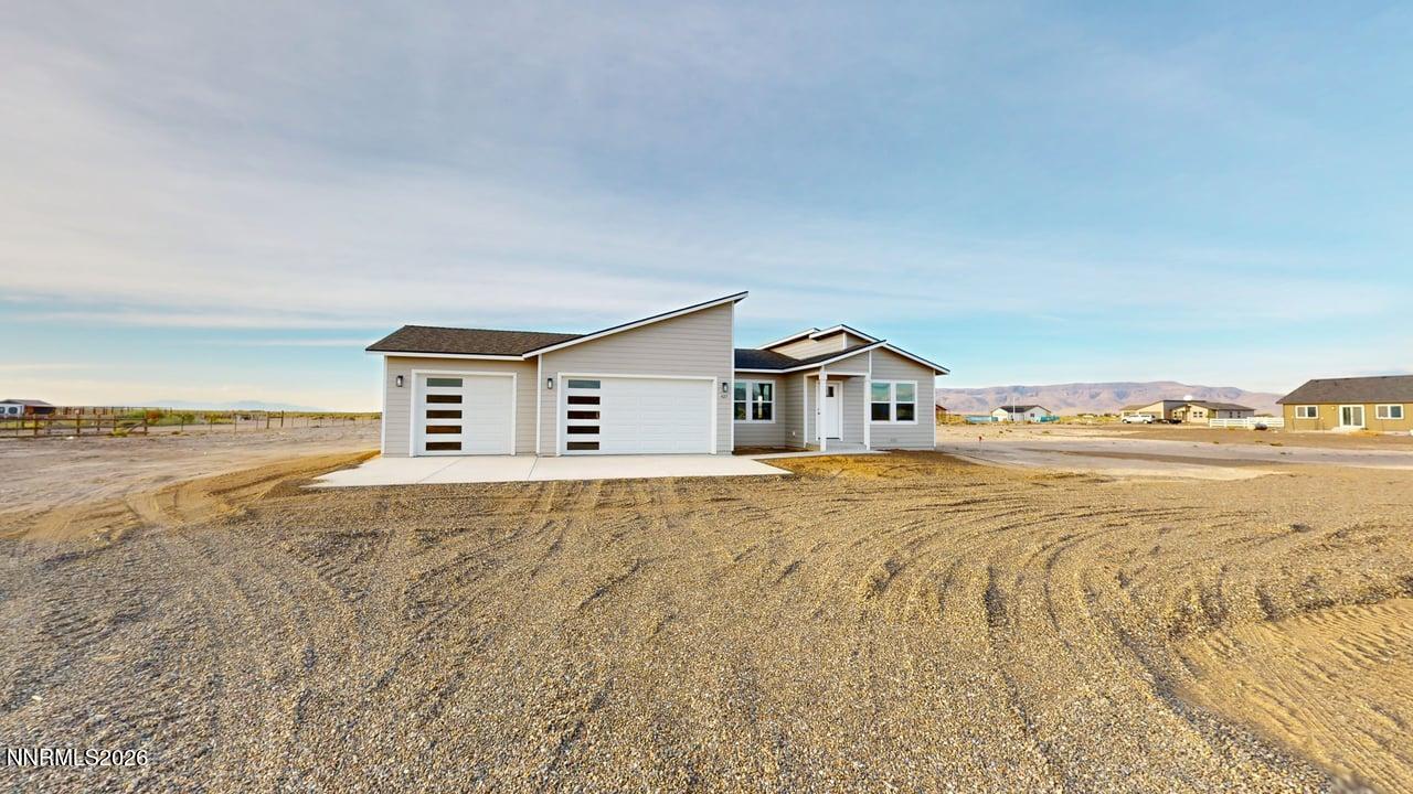 427 Yellow Brick Road Battle Mountain, NV 89820 - Photo 2 of 25 Front/Primary
