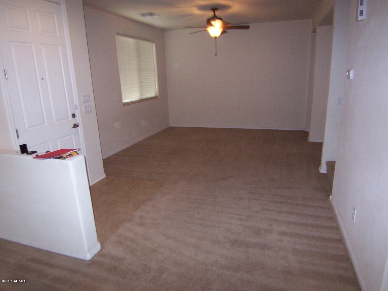 94 East Catclaw Street Gilbert, AZ 85296 - Photo 4 of 11 Living Area