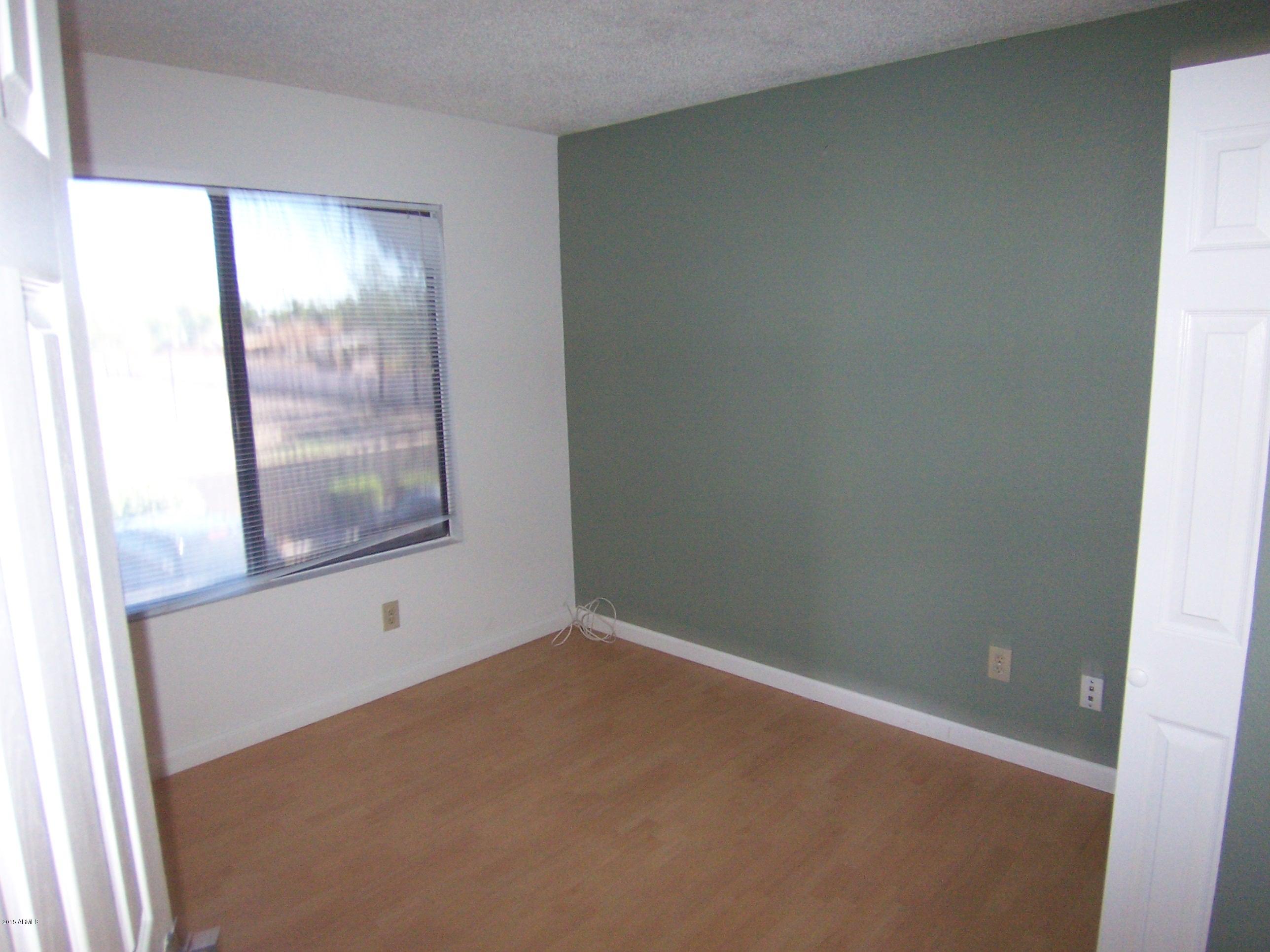 94 East Catclaw Street Gilbert, AZ 85296 - Photo 9 of 11 100_4856