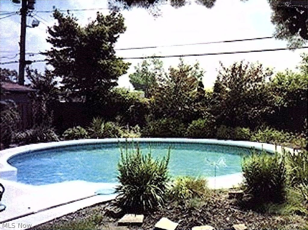 375 Skyview Road Cleveland, OH 44109 - Photo 13 of 13 Gallery Image 13