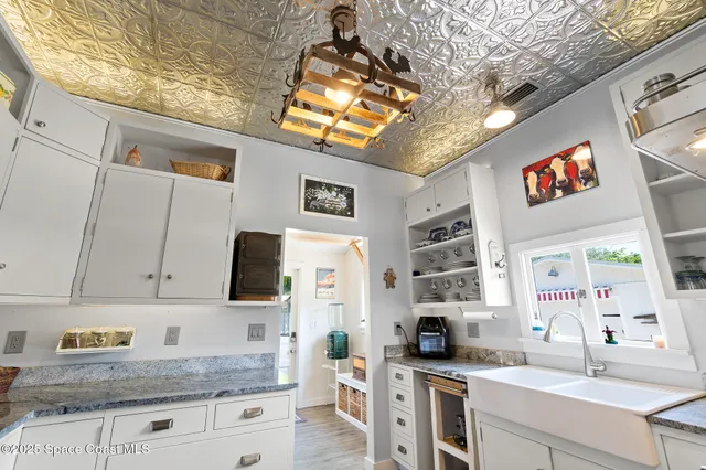 $757,997 | 1248 Highland Avenue, Melbourne, FL 32935