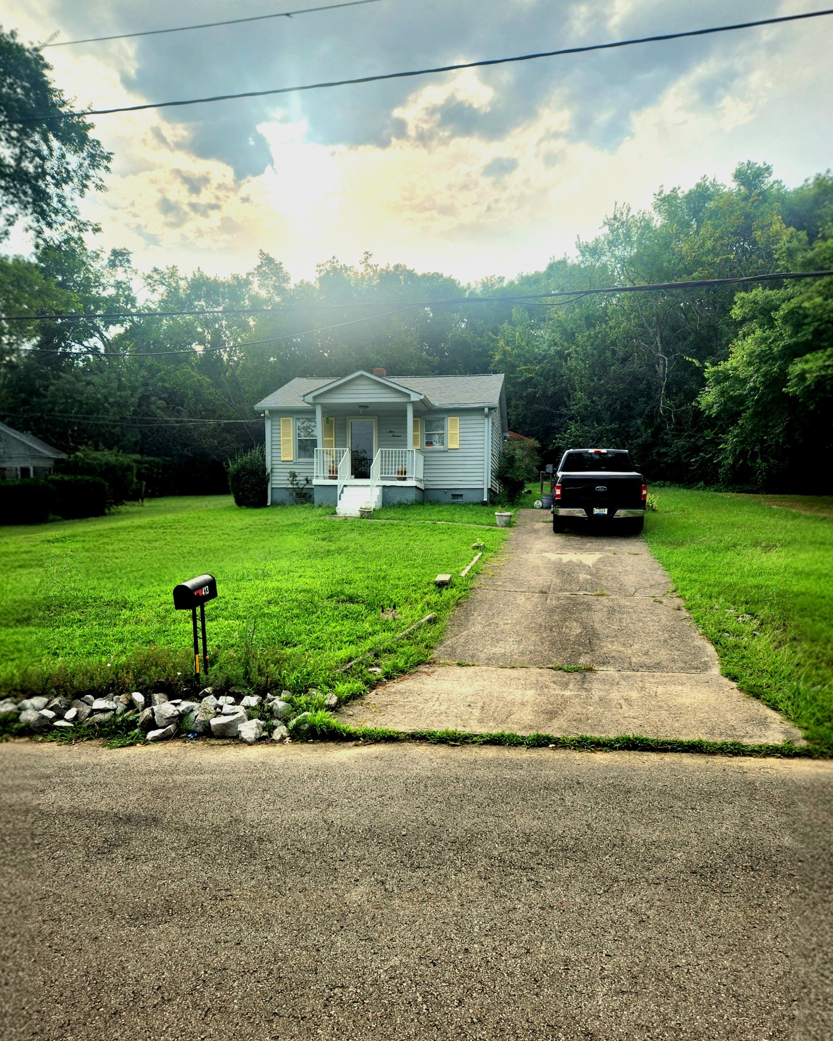 413 Toney Road Nashville, TN 37207 - Photo 2 of 8 Gallery Image 2