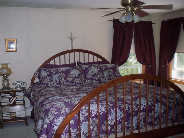 28 Stoneham Road Worcester, MA 01604 - Photo 13 of 18 Gallery Image 13