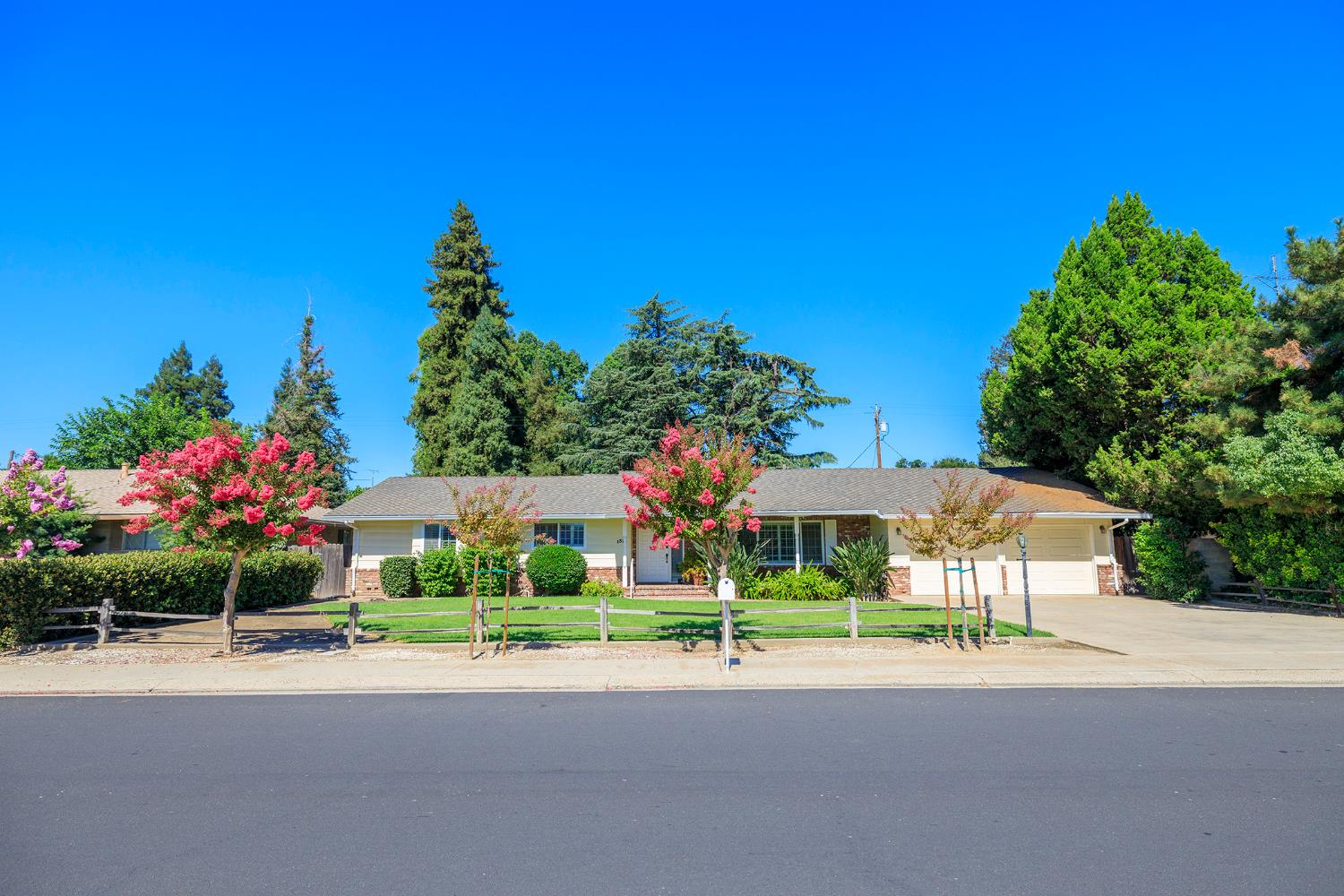 1317 Wallin Way Modesto, CA 95351 - Photo 10 of 76