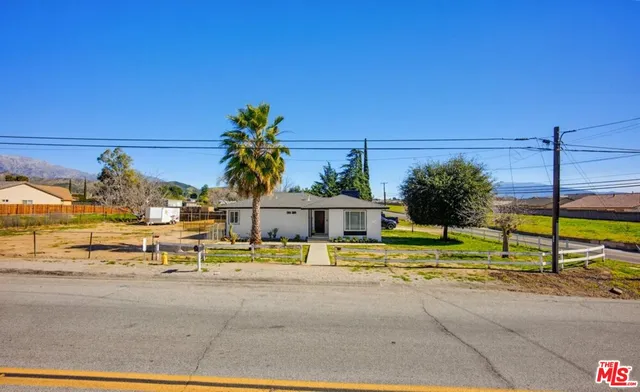 $515,000 | 10982 Cherry Avenue, Cherry Valley, CA 92223