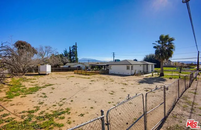 $515,000 | 10982 Cherry Avenue, Cherry Valley, CA 92223