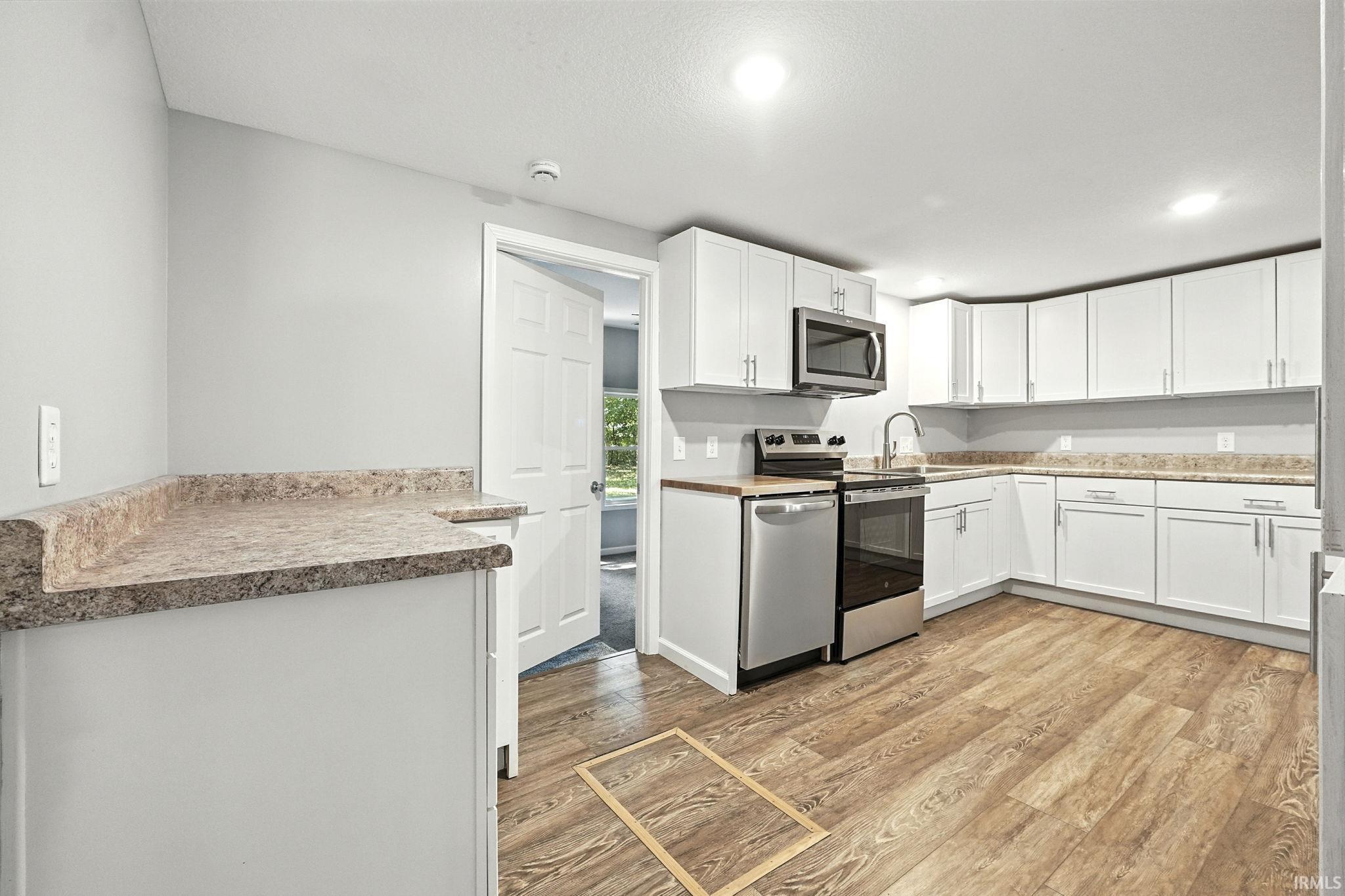 5032 Rothman Road Fort Wayne, IN 46835 - Photo 8 of 32 Gallery Image 8