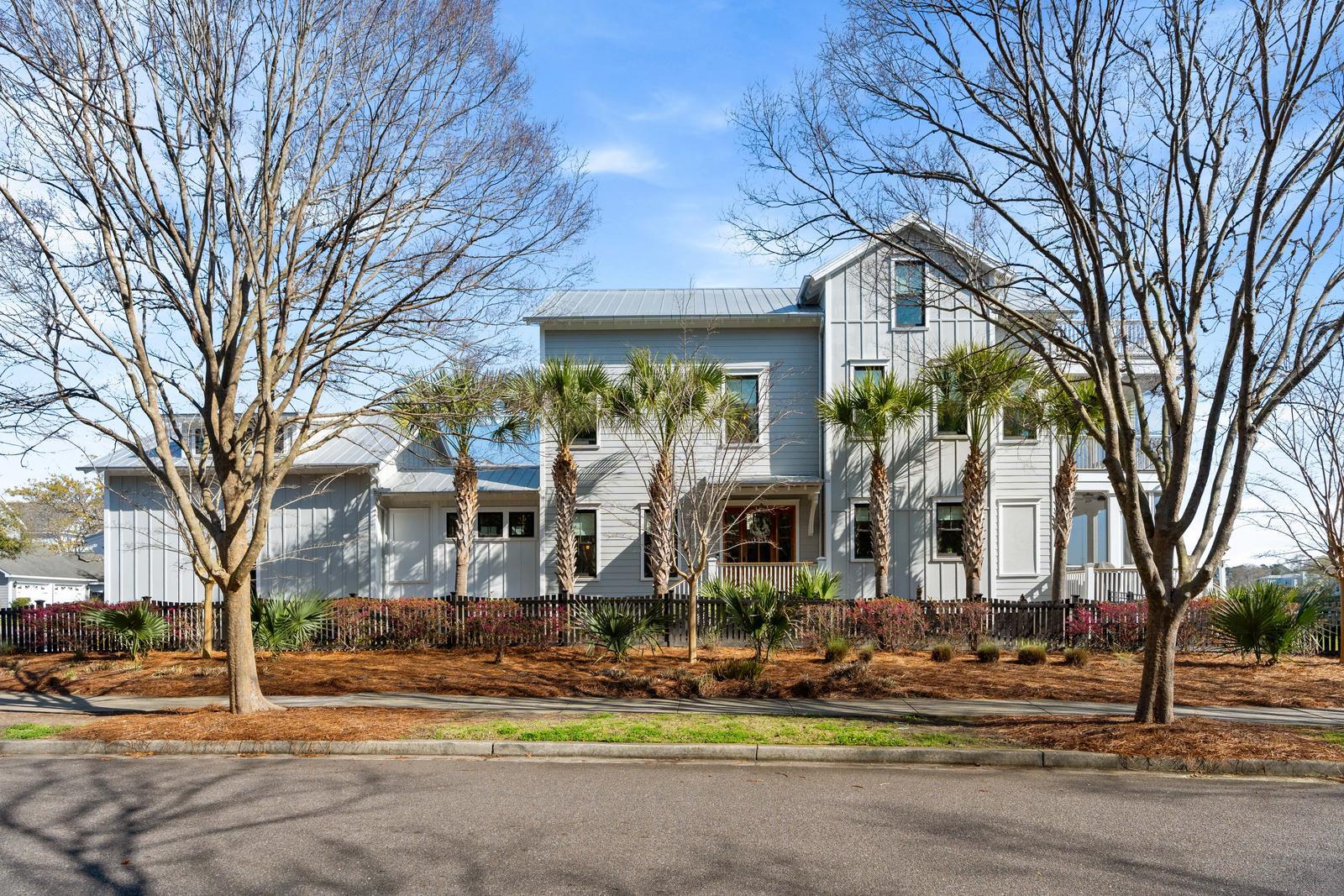 1300 Penshell Place Mount Pleasant, SC 29464 - Photo 2 of 97 Side View of home
