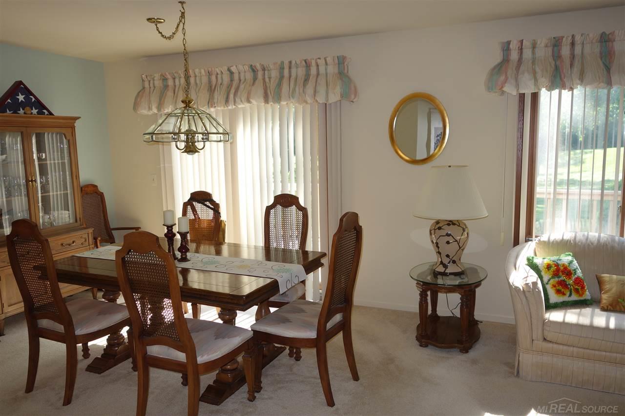 2151 Rochelle Park Drive Rochester Hills, MI 48309 - Photo 12 of 34