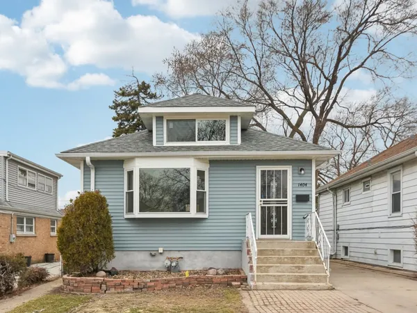 $369,900 | 1404 36th Avenue, Melrose Park, IL 60160