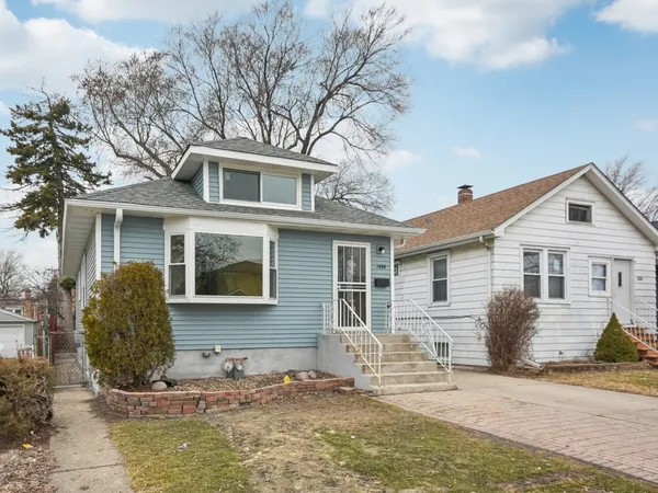 $359,900 | 1404 36th Avenue, Melrose Park, IL 60160