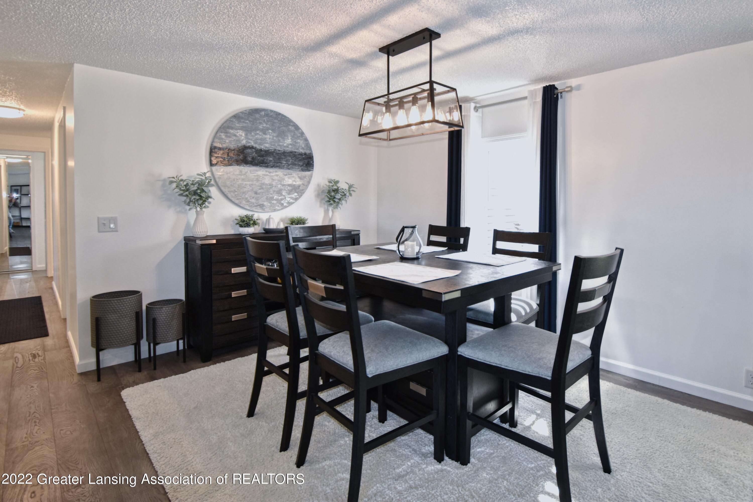 13479 Rockwell Road Stockbridge, MI 49285 - Photo 11 of 41 Dining