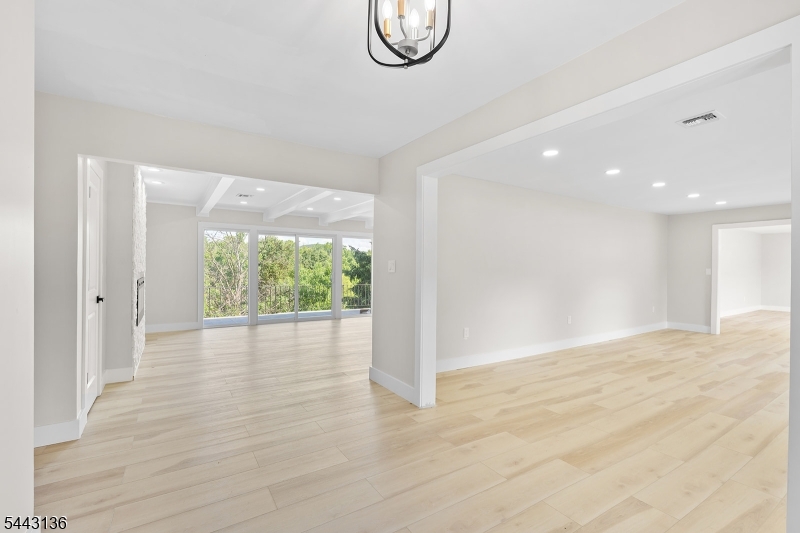14 Lewisburg Road Wantage, NJ 07461 - Photo 5 of 41