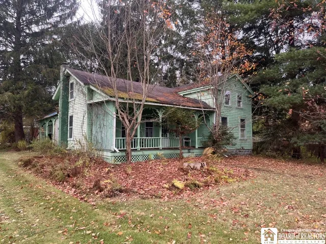$39,900 | 24 South Street, Harmony, NY 14767