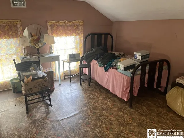 $39,900 | 24 South Street, Harmony, NY 14767