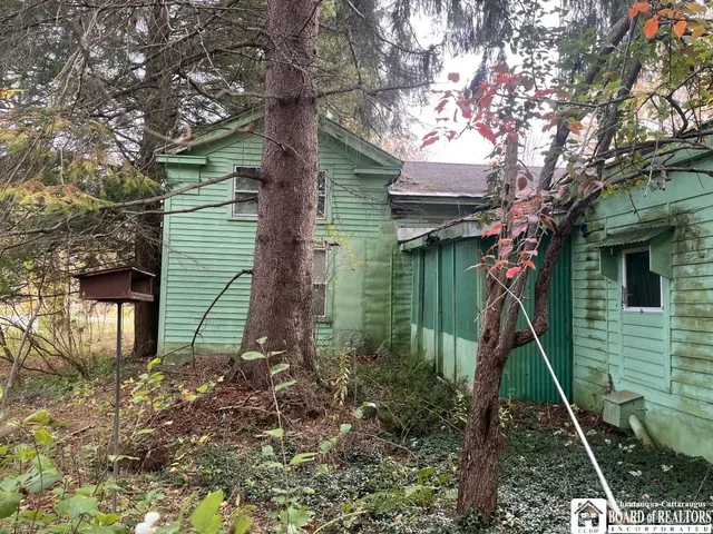 $39,900 | 24 South Street, Harmony, NY 14767