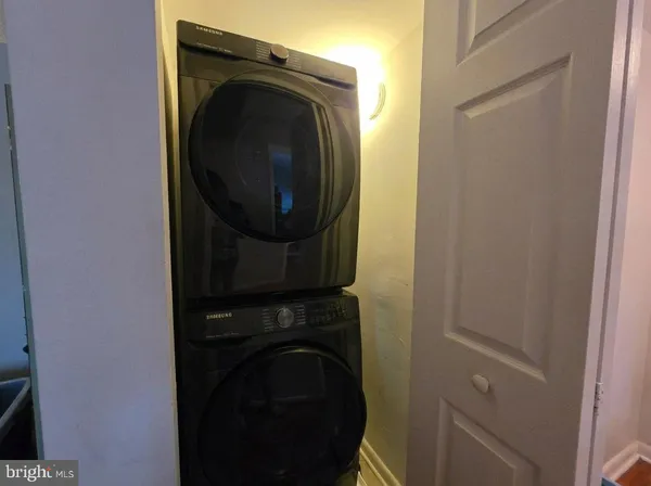 $2,750 | 615 Center Street, Herndon, VA 20170