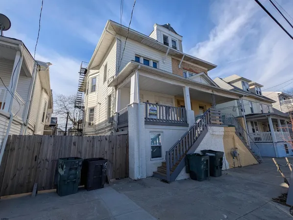 $1,050 | 16 North Iowa Avenue, Unit 4, Atlantic City, NJ 08401