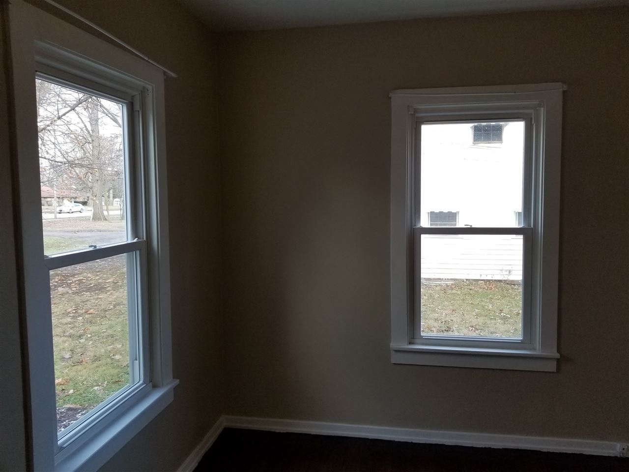 2218 East Paulding Road Fort Wayne, IN 46816 - Photo 12 of 35