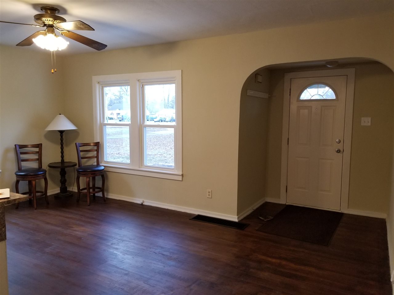 2218 East Paulding Road Fort Wayne, IN 46816 - Photo 3 of 35