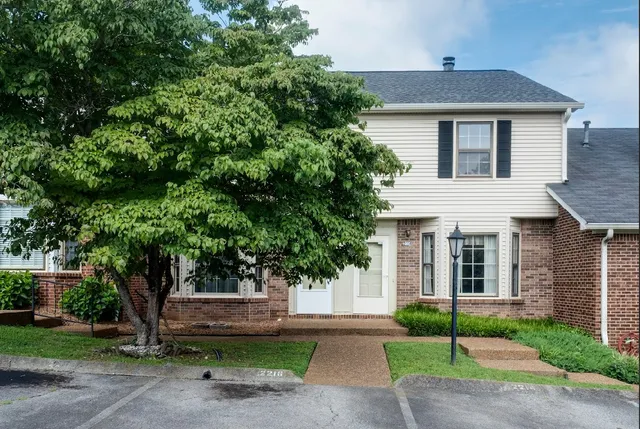 $235,000 | 2214 Union Pl Court, Columbia, TN 38401