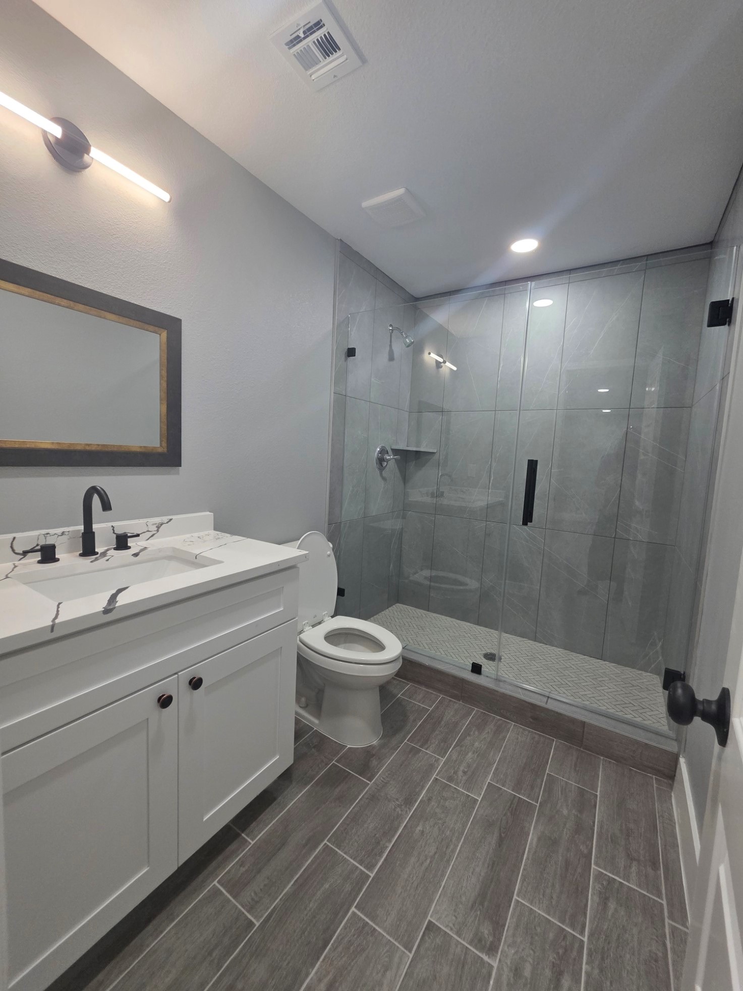 3914 Southlawn Street Houston, TX 77021 - Photo 7 of 12
