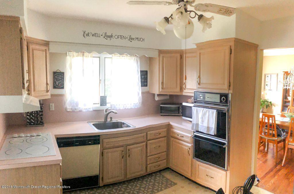 113 Green Tree Road Brick, NJ 08724 - Photo 10 of 23 ISyvukci9a4rjz0000000000