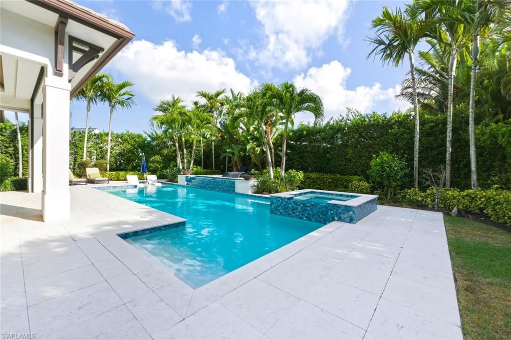 727 Buttonbush Lane Naples, FL 34108 - Photo 44 of 50