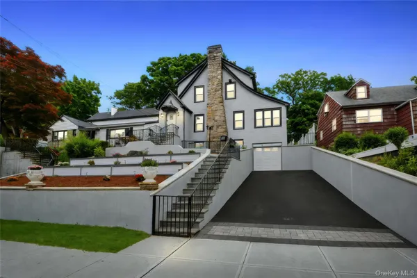 $6,500 | 210 Rumsey Road, Yonkers, NY 10705
