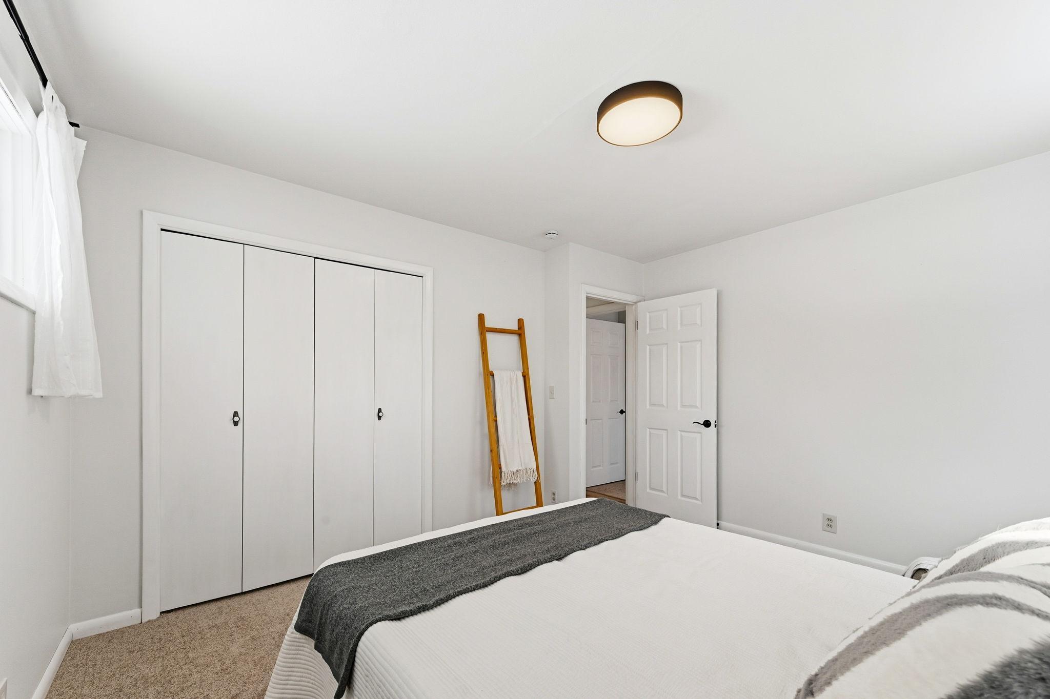 11216 Minnetonka Boulevard Minnetonka, MN 55305 - Photo 17 of 52