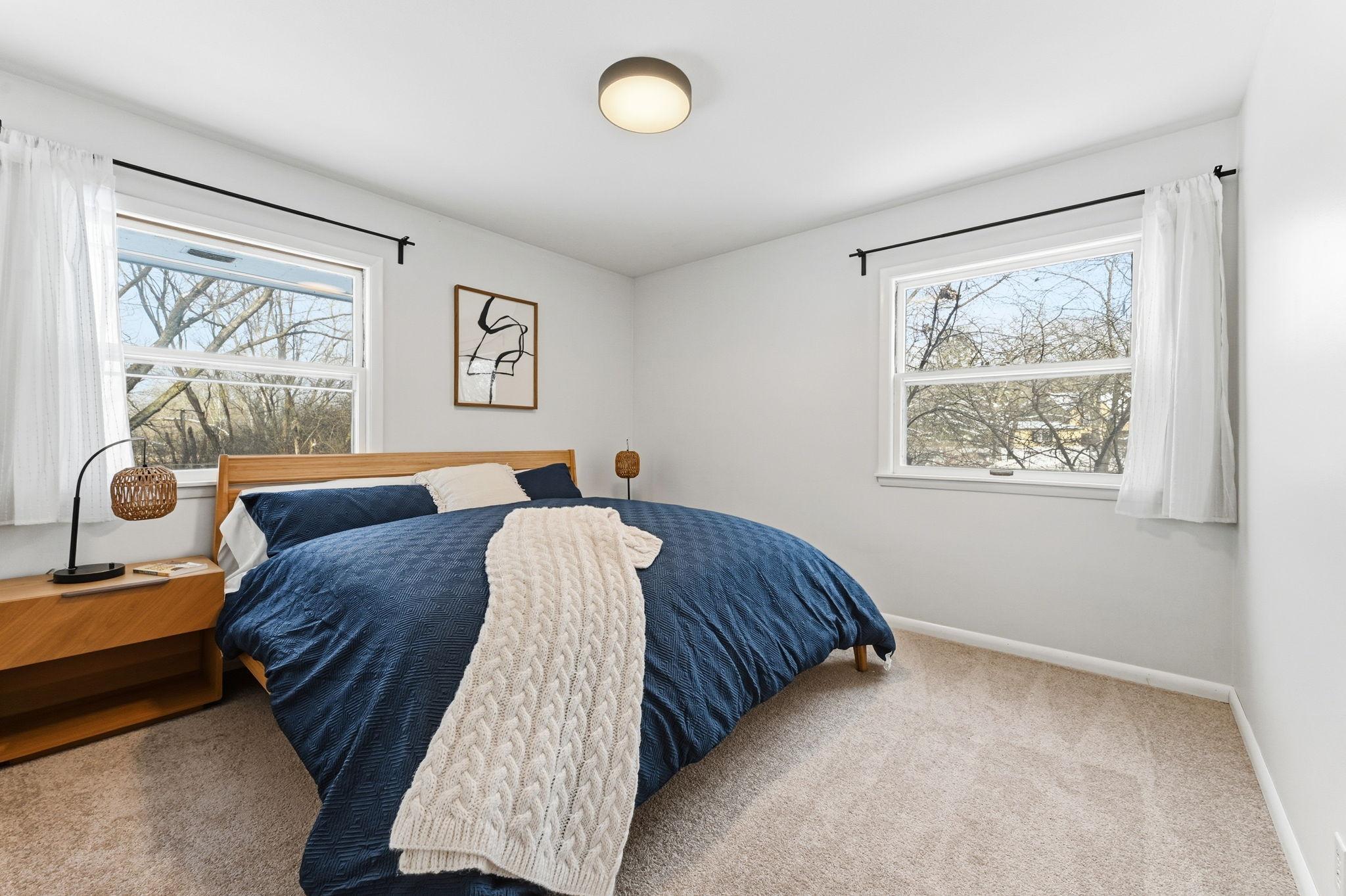 11216 Minnetonka Boulevard Minnetonka, MN 55305 - Photo 18 of 52