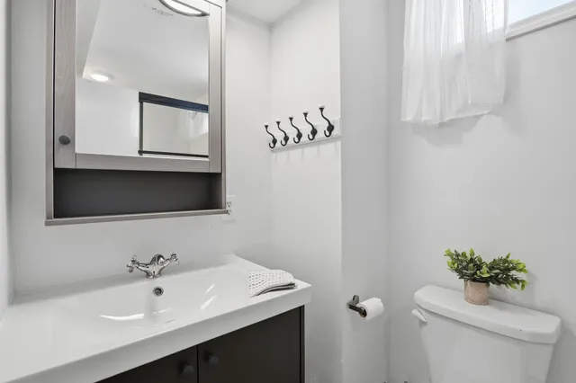 $587,000 | 11216 Minnetonka Boulevard, Minnetonka, MN 55305