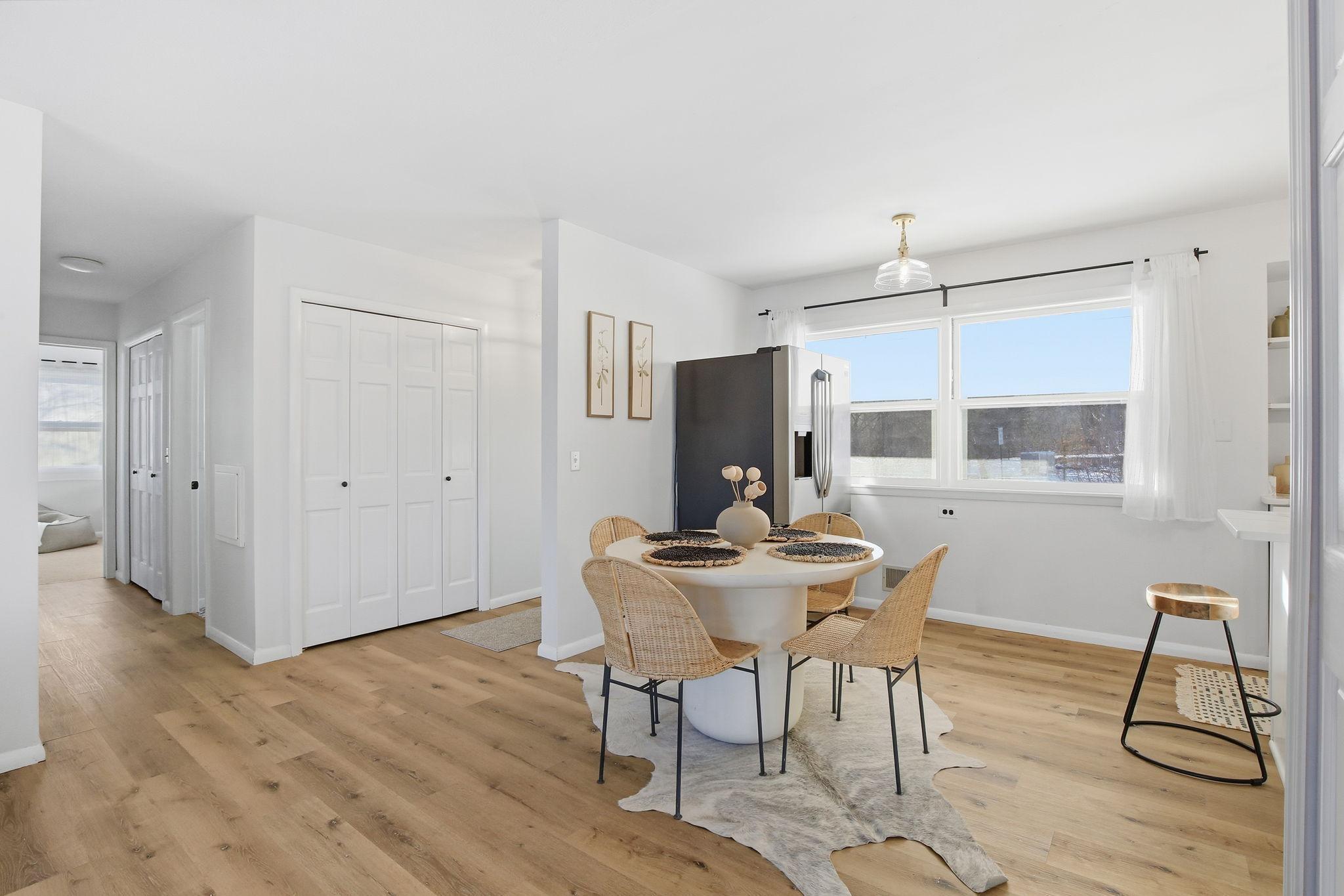 11216 Minnetonka Boulevard Minnetonka, MN 55305 - Photo 6 of 52