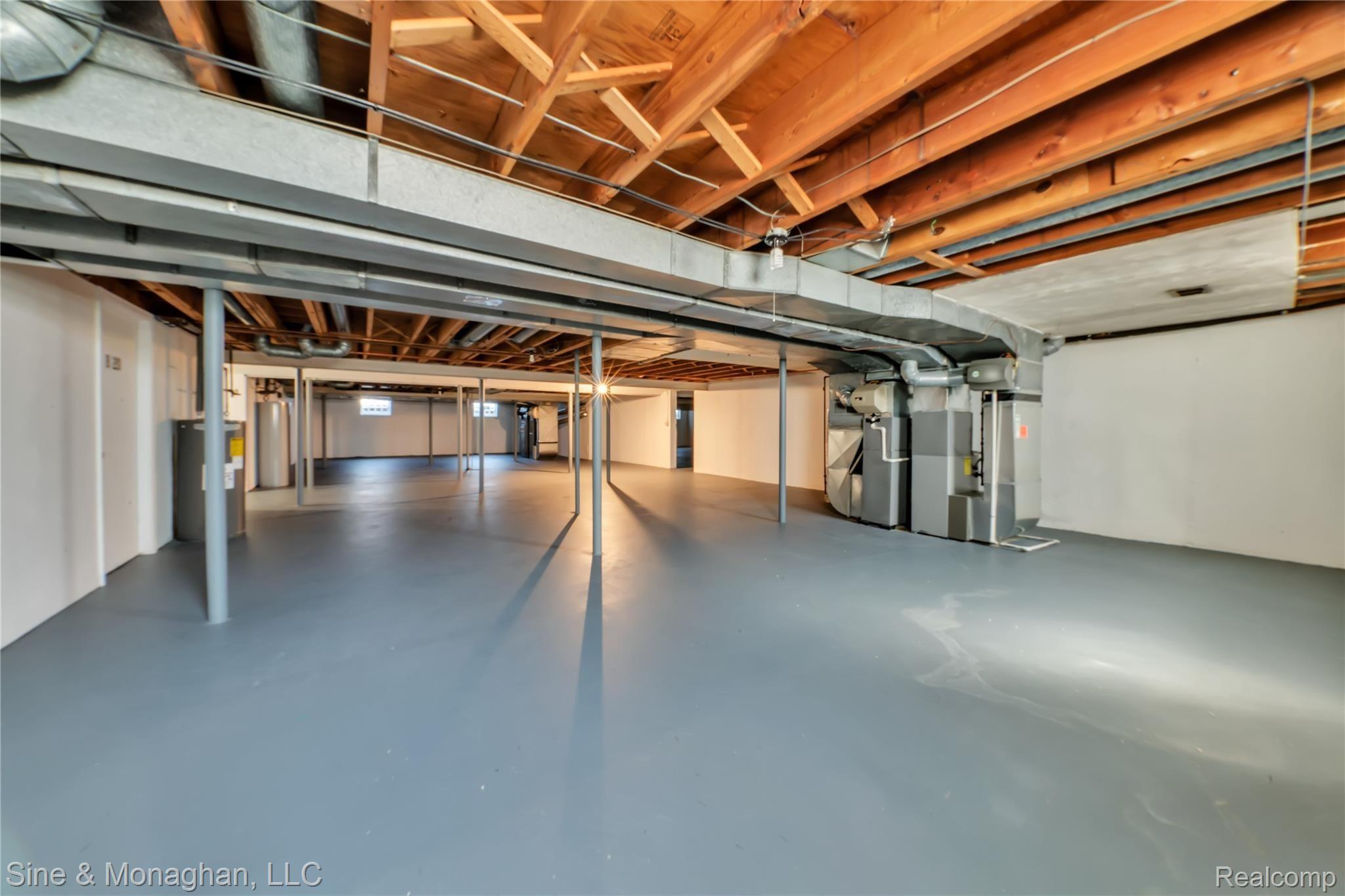 1750 Vernier Road, Unit 19 Grosse Pointe, MI 48236 - Photo 21 of 24 1750 Vernier Rd Apt #19 - HD Drone Photography-7.jpg