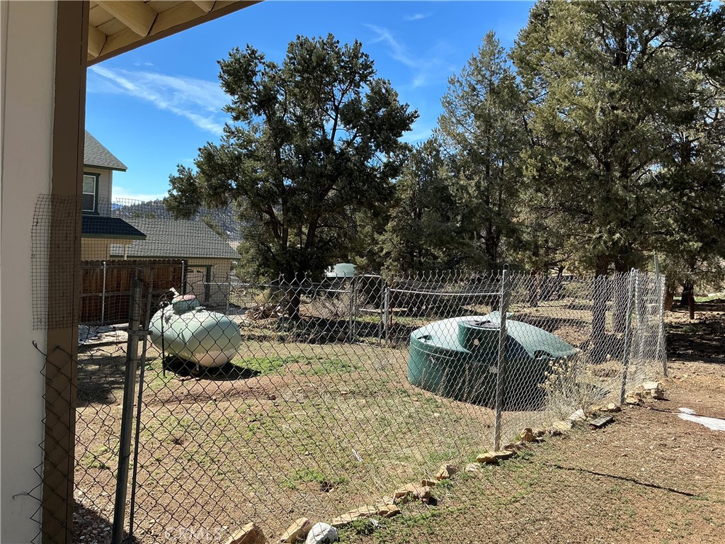 1960 Baldwin Lake Road Big Bear City, CA 92314 - Photo 3 of 17