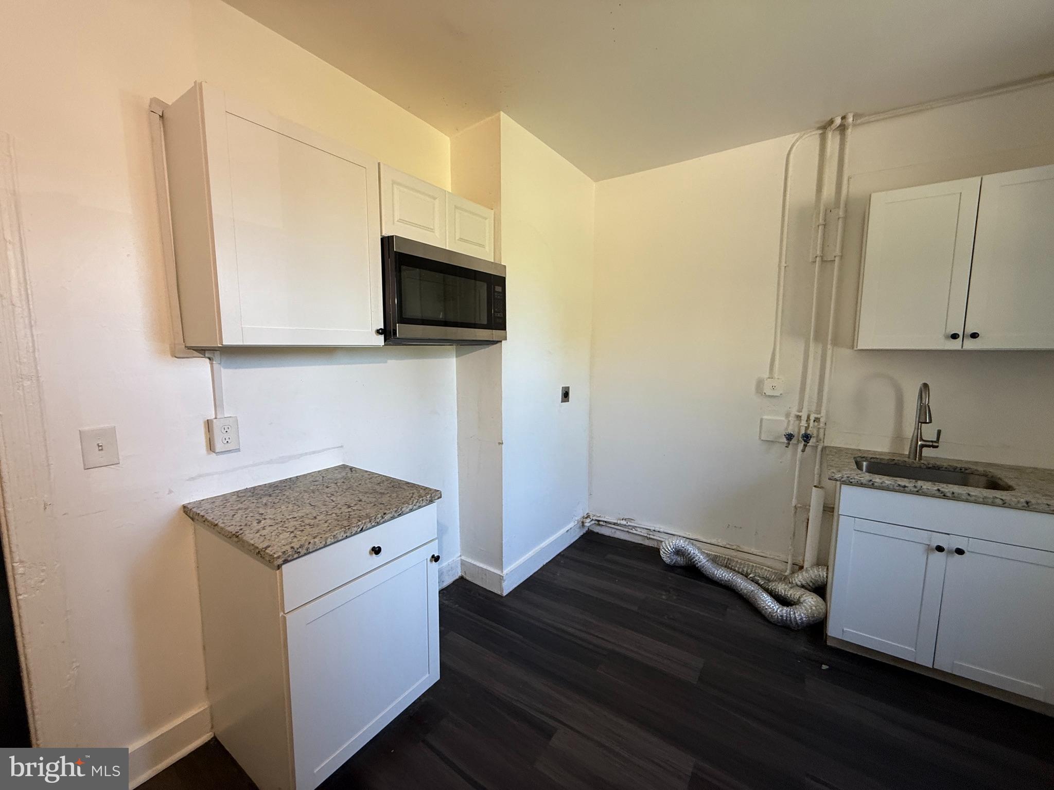 1708 Lorman Street Baltimore, MD 21217 - Photo 9 of 17 KITCHEN