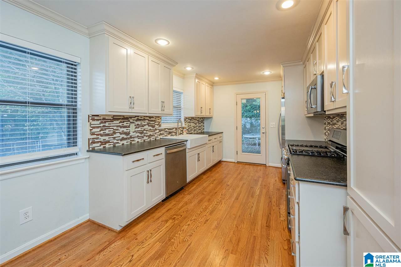 1509 Berry Road Birmingham, AL 35226 - Photo 14 of 46